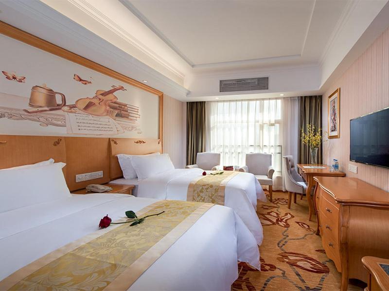 Vienna Hotel Huizhou Baiyun Road Exterior photo